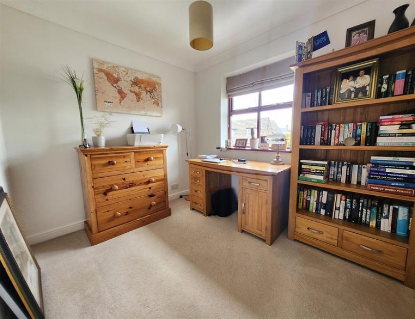 Images for Francis Road, Stockton Heath, Warrington