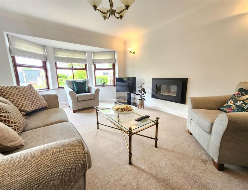 Images for Francis Road, Stockton Heath, Warrington