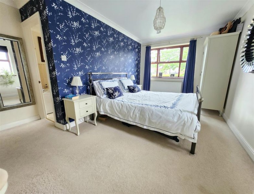 Images for Francis Road, Stockton Heath, Warrington