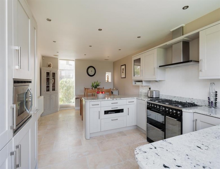 Images for A splendid barn with south facing garden off Hall Lane, Kelsall