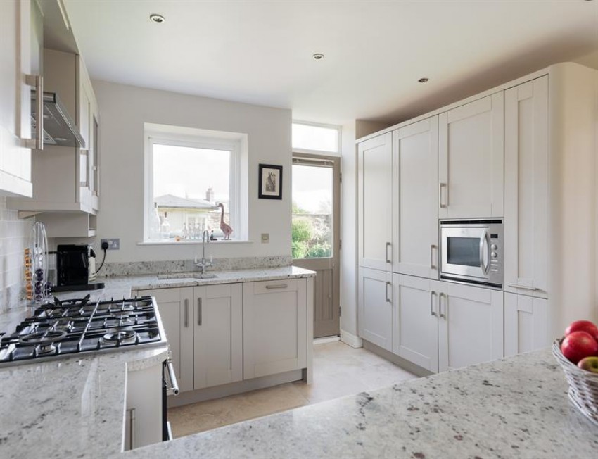 Images for A splendid barn with south facing garden off Hall Lane, Kelsall