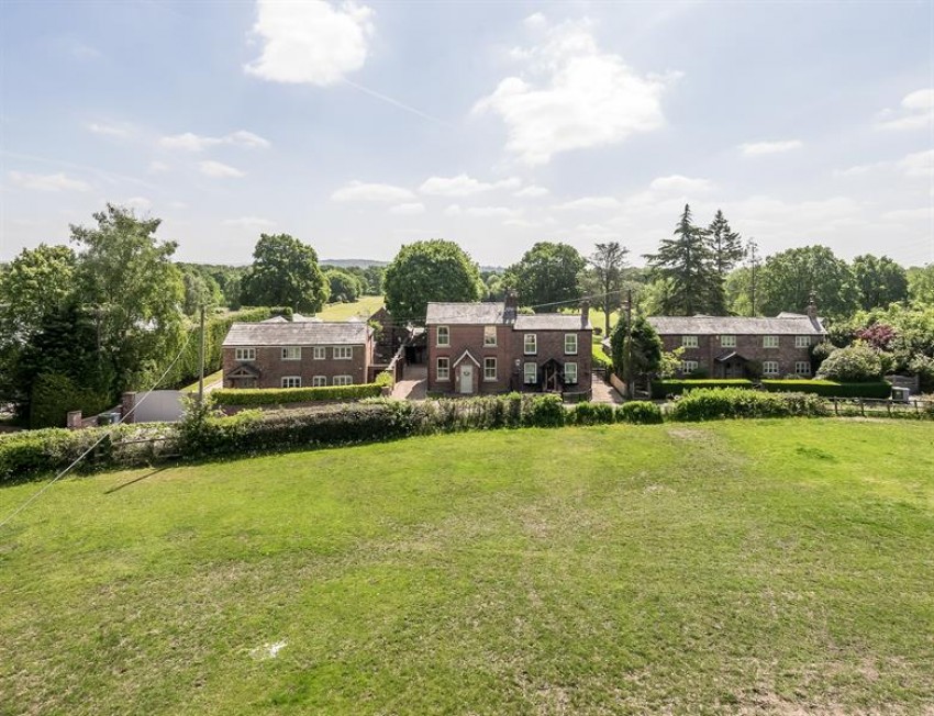 Images for Paddock Hill, Mobberley