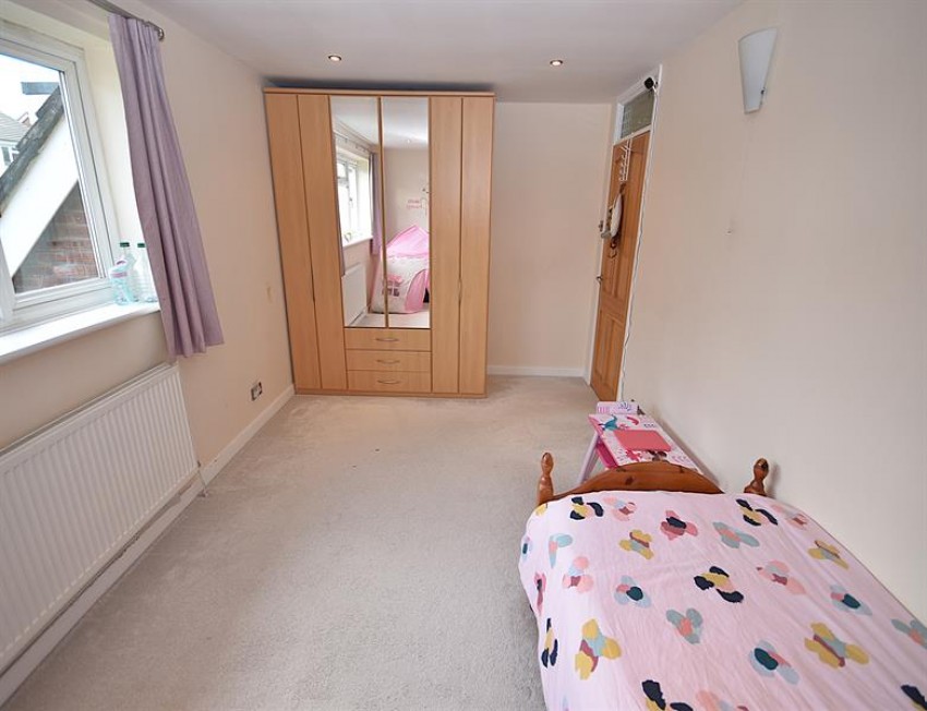 Images for Elgin Avenue, Macclesfield