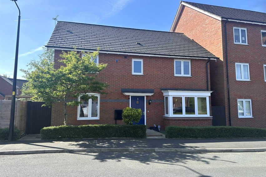 Images for Applemint Close, Broadheath, Altrincham