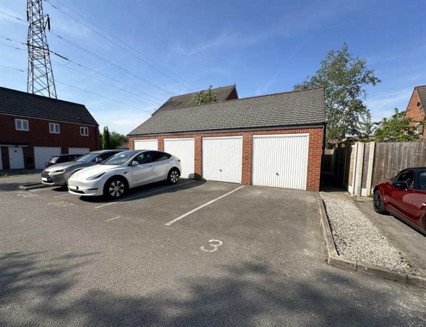 Images for Applemint Close, Broadheath, Altrincham