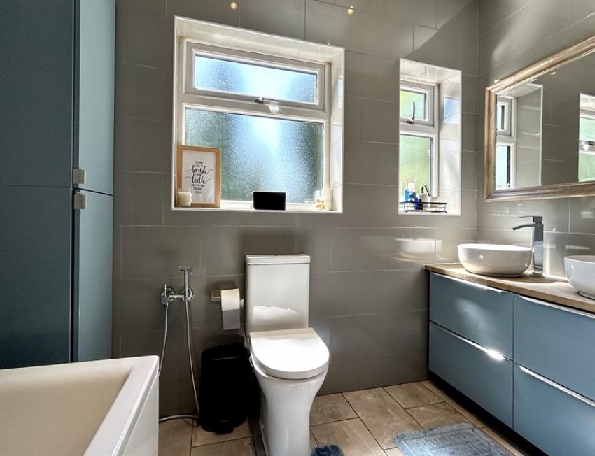 Images for Braystan Gardens, Gatley, Stockport