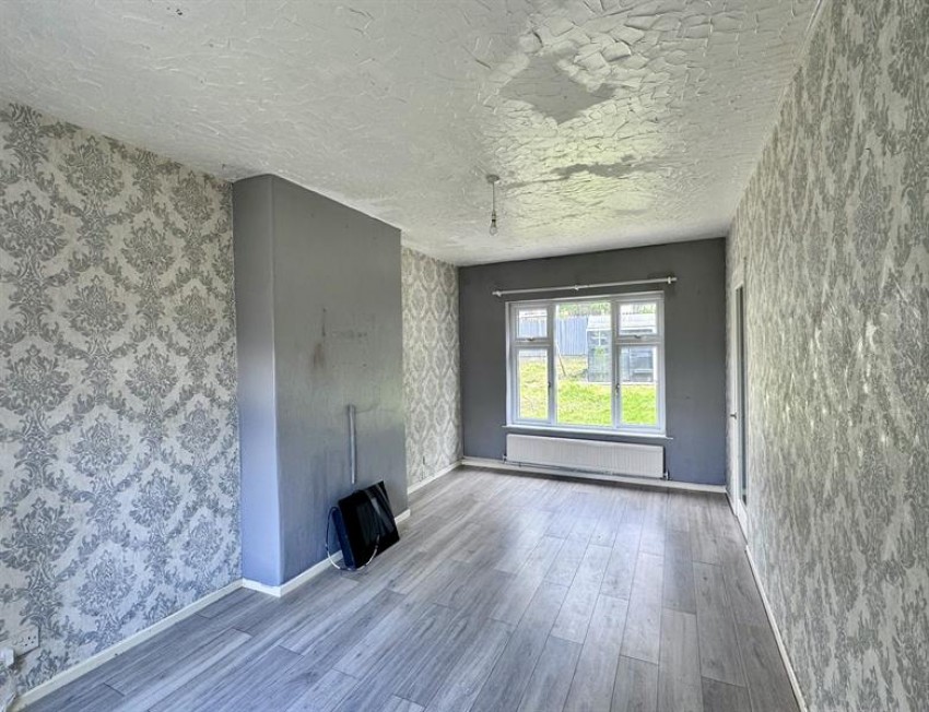 Images for Whitfield Avenue, Glossop