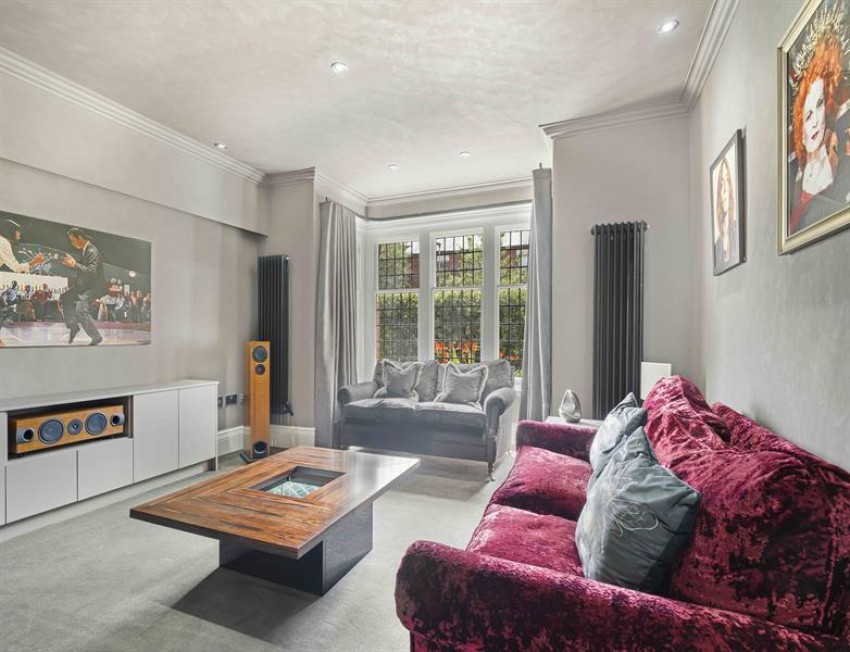 Images for Balmoral Road, Grappenhall, Warrington