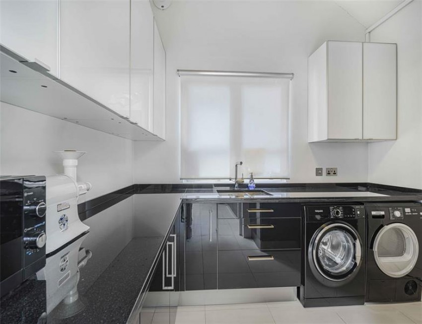 Images for Balmoral Road, Grappenhall, Warrington