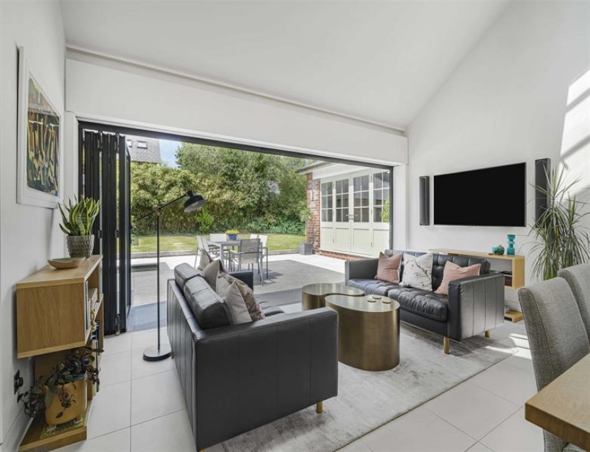 Images for Balmoral Road, Grappenhall, Warrington