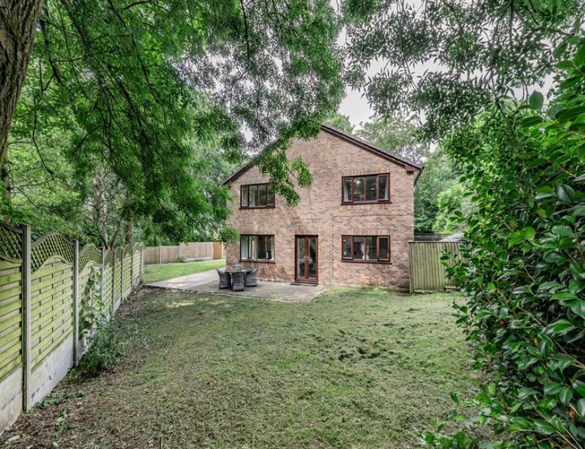 Images for Shirebrook Drive, Glossop