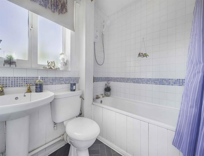 Images for Newfield Court, Lymm