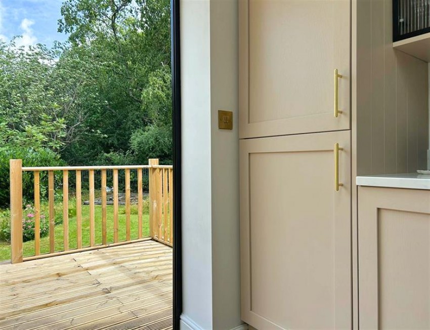 Images for Arcadia Avenue, Sale