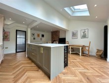 Images for Arcadia Avenue, Sale