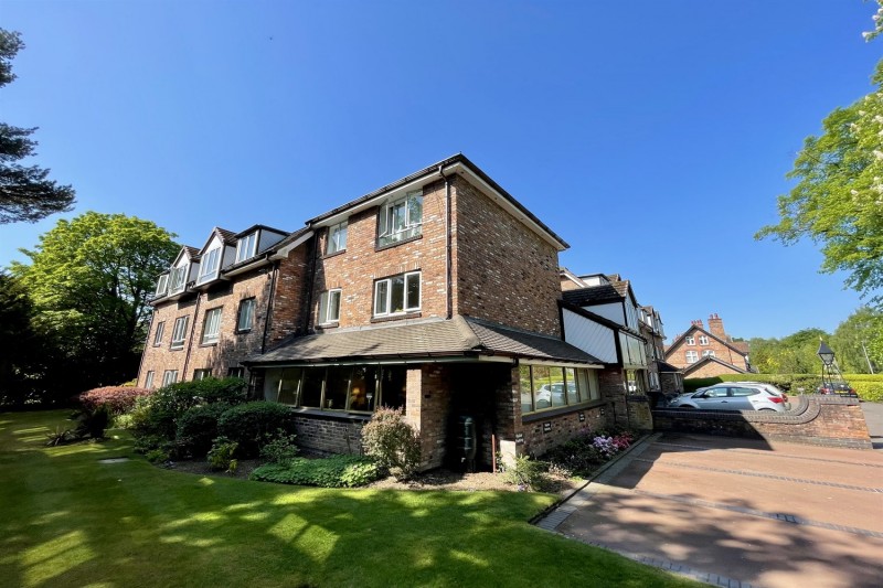 Lynwood, Victoria Road, Wilmslow