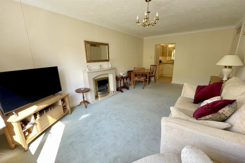 Images for Lynwood, Victoria Road, Wilmslow