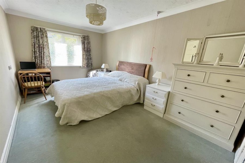 Images for Lynwood, Victoria Road, Wilmslow