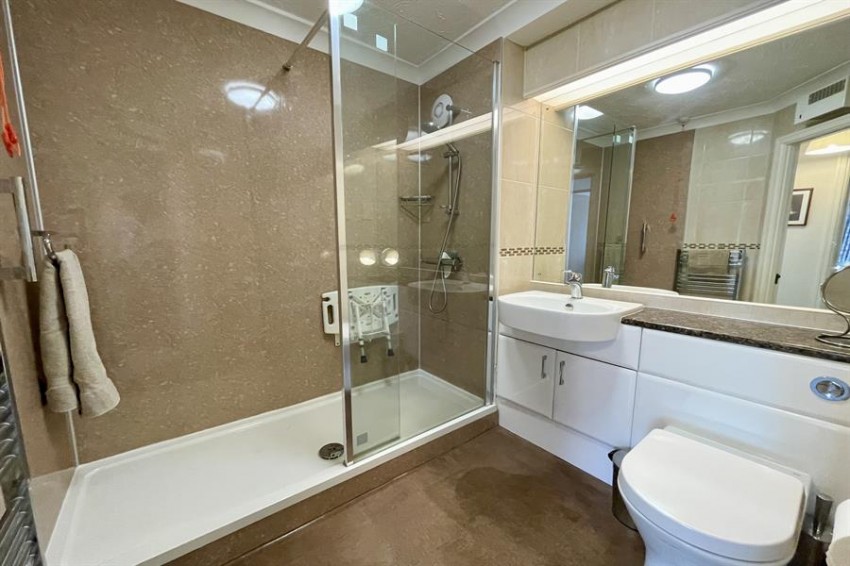 Images for Lynwood, Victoria Road, Wilmslow