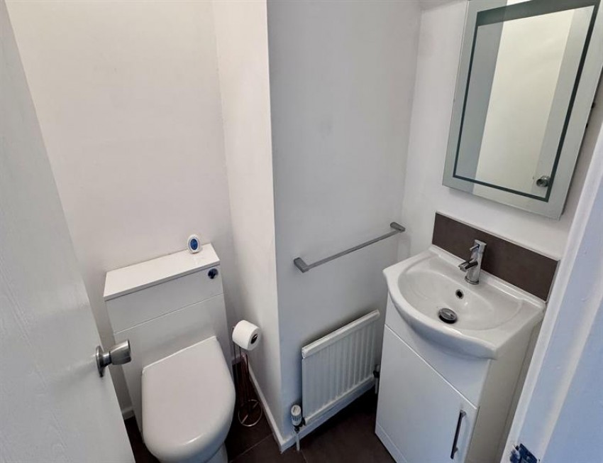Images for Fresh Court, Glossop