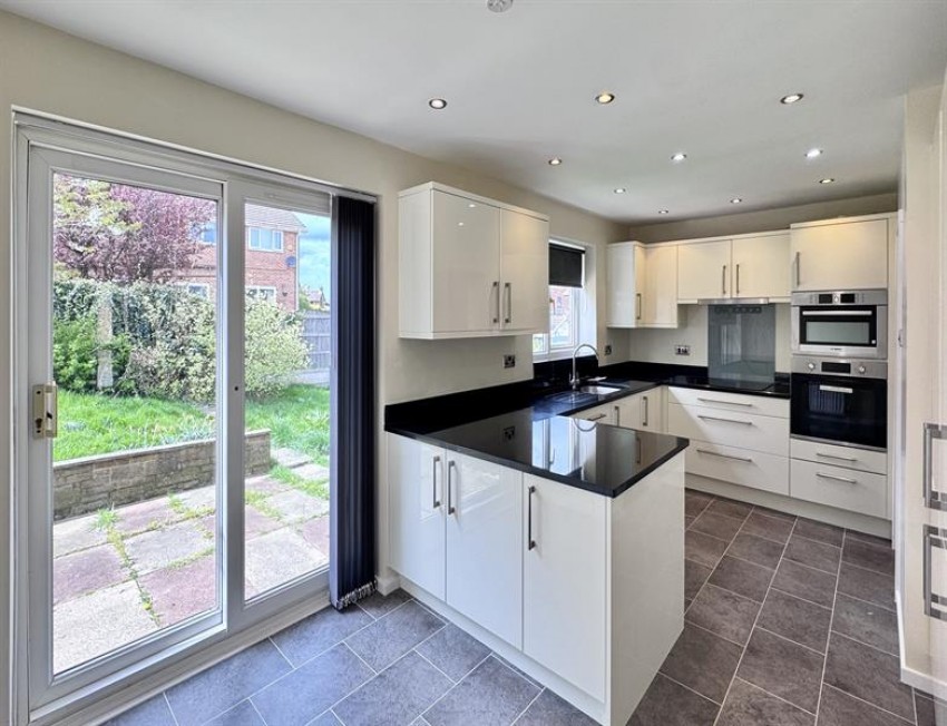 Images for Fresh Court, Glossop