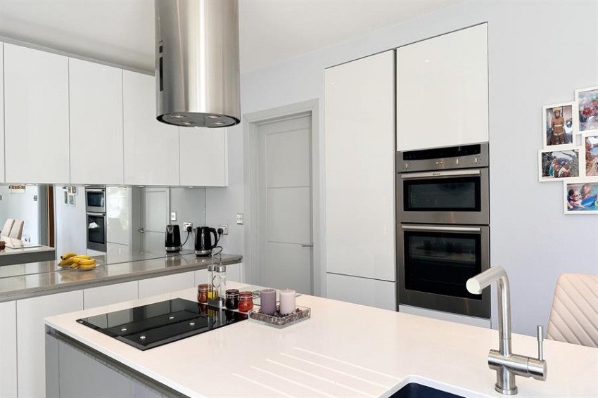 Images for Newstead Close, Poynton