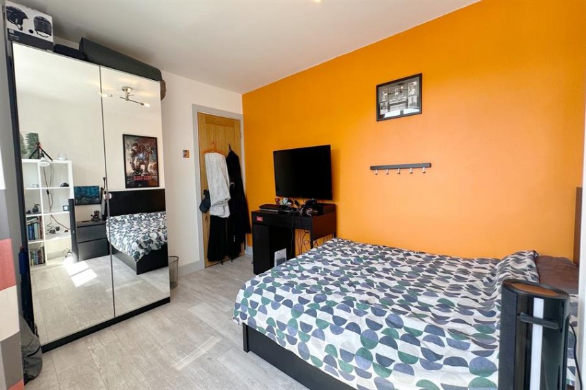 Images for Newstead Close, Poynton