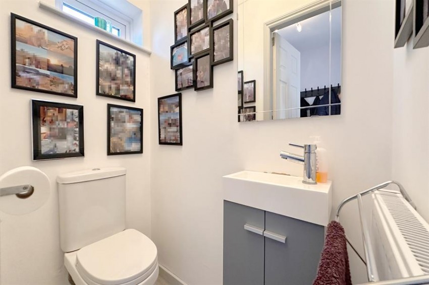 Images for Newstead Close, Poynton