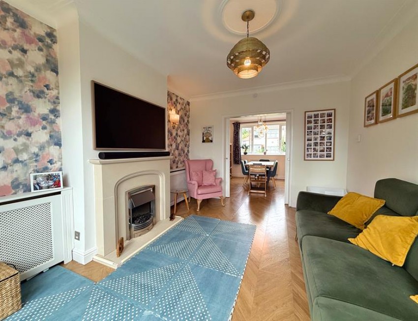 Images for Somerton Avenue, Sale