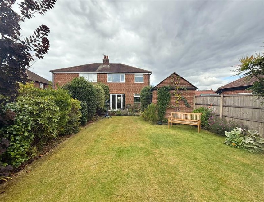 Images for Somerton Avenue, Sale