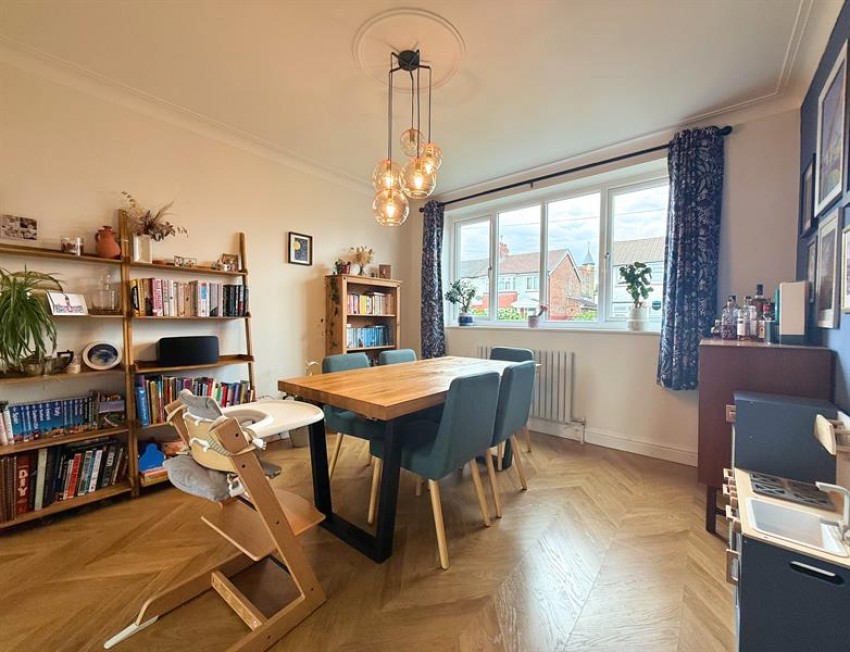 Images for Somerton Avenue, Sale