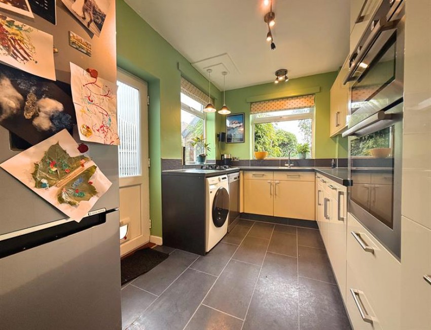 Images for Somerton Avenue, Sale