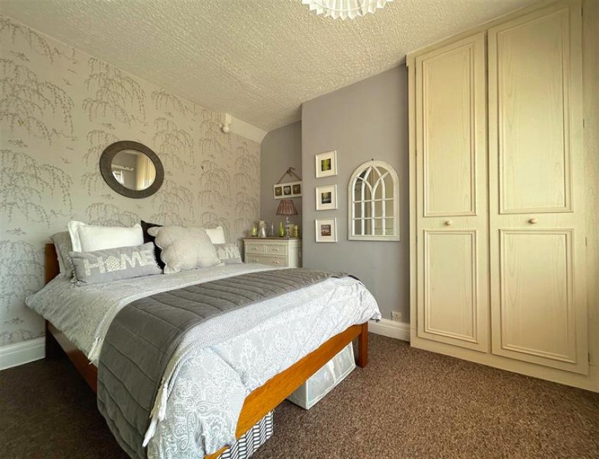 Images for Ollerton Avenue, Sale