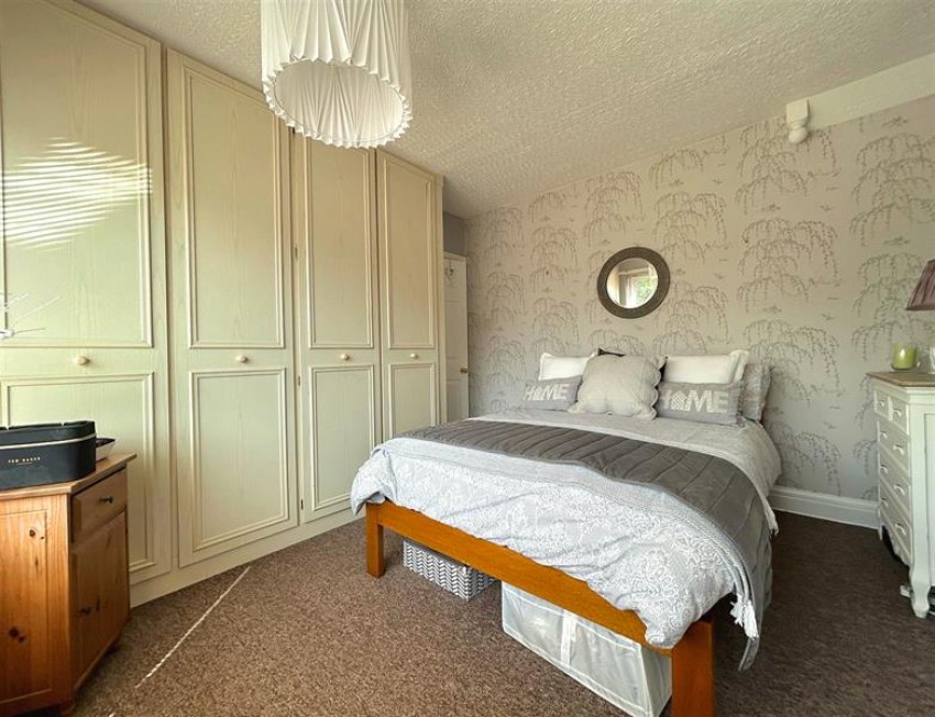 Images for Ollerton Avenue, Sale