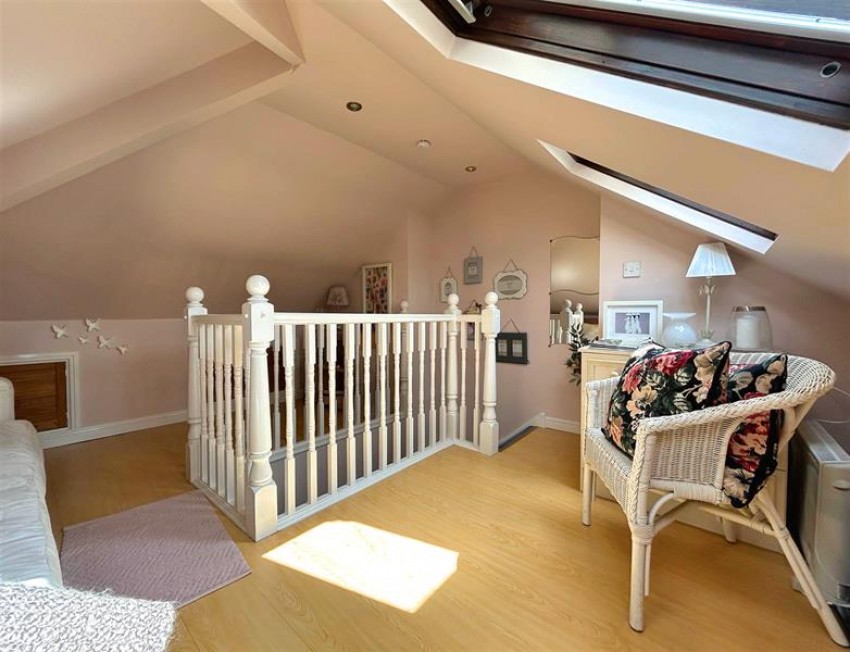 Images for Ollerton Avenue, Sale