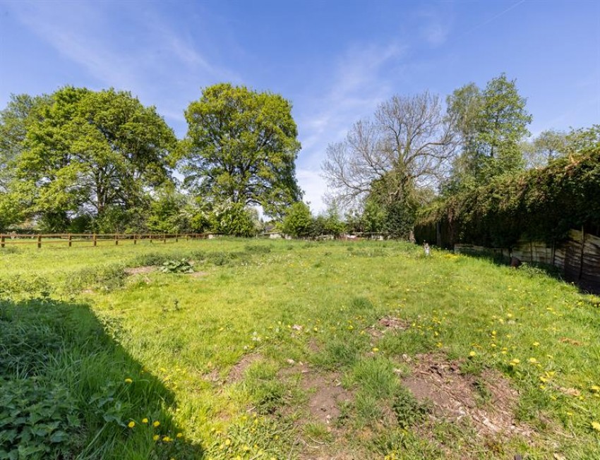 Images for Unique development opportunity in 0.35 acre at far end of Sadlers Wells