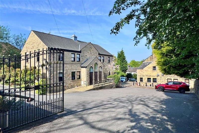 Victoria Street, Glossop