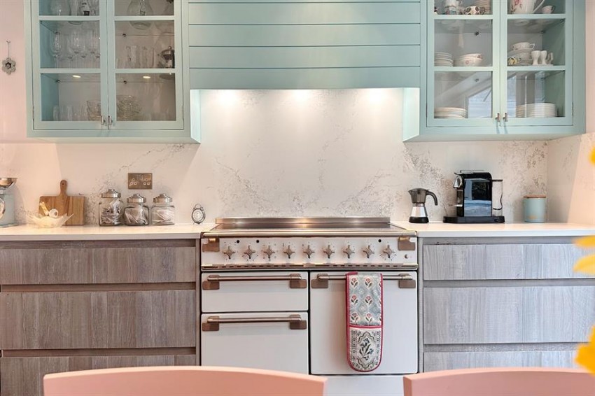 Images for Woodside Lane, Poynton