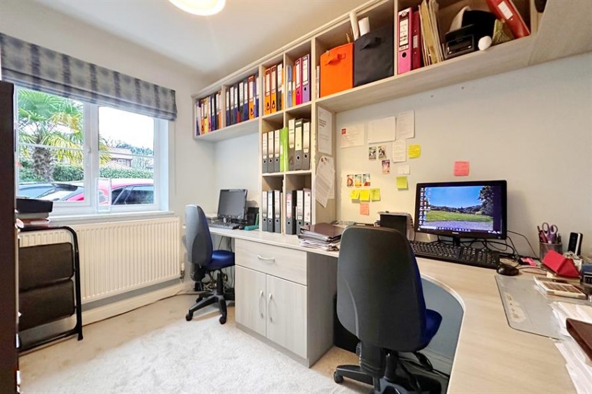 Images for Woodside Lane, Poynton