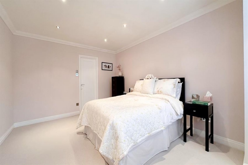 Images for Woodside Lane, Poynton