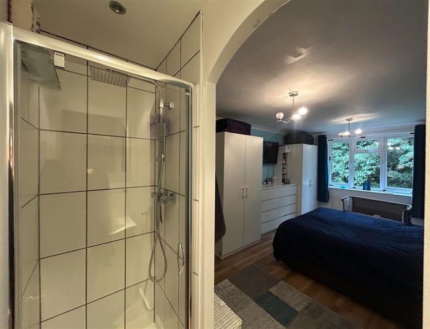 Images for Woodbourne Road, Sale