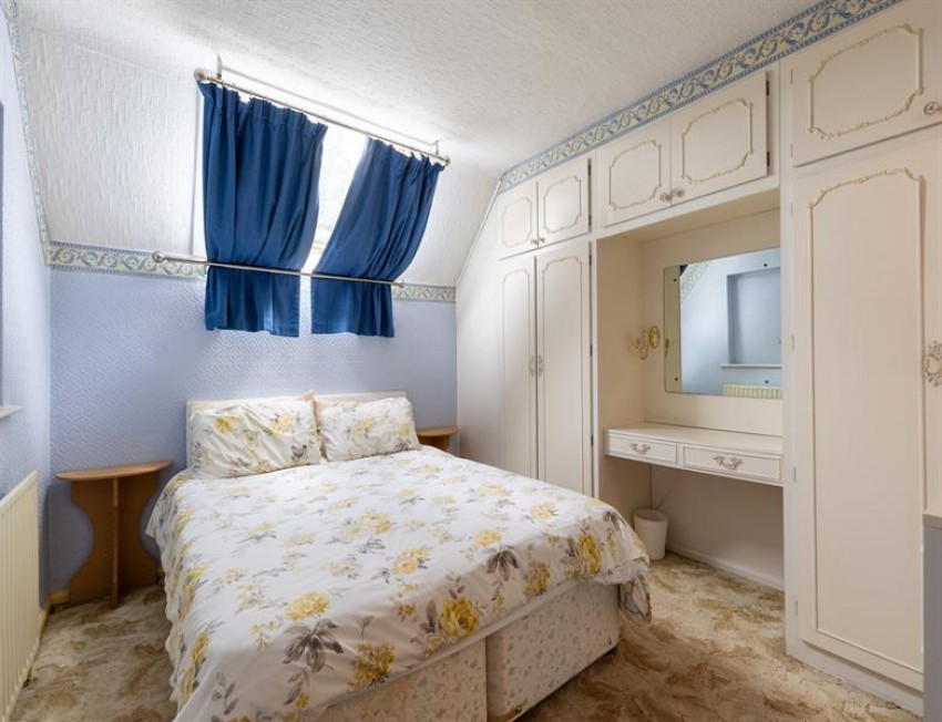 Images for Heath Green House - 4.73 acres, outbuildings and four bedroom house 