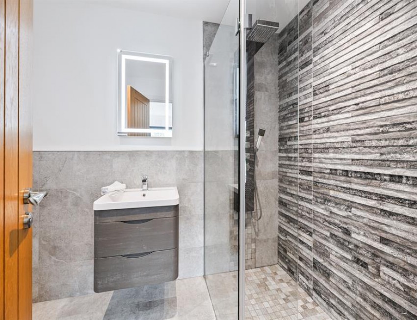 Images for West View Road, Norley, Frodsham