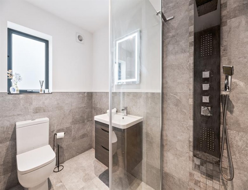 Images for West View Road, Norley, Frodsham