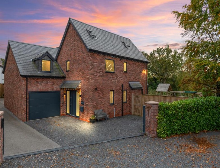 Images for West View Road, Norley, Frodsham