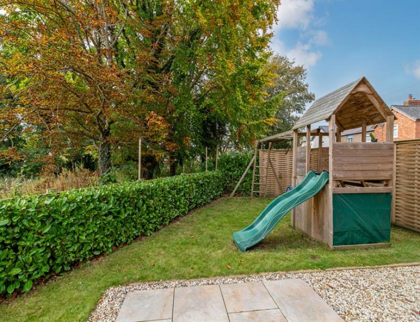 Images for West View Road, Norley, Frodsham