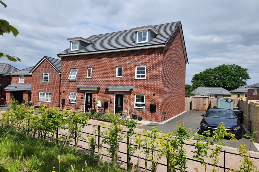 Images for Honeygold Vale, Appleton, Warrington