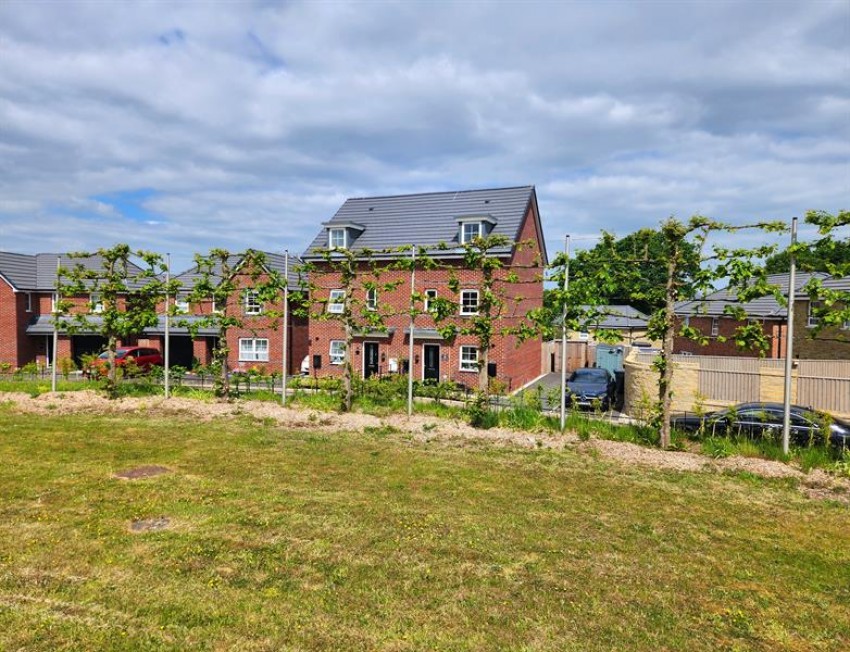 Images for Honeygold Vale, Appleton, Warrington
