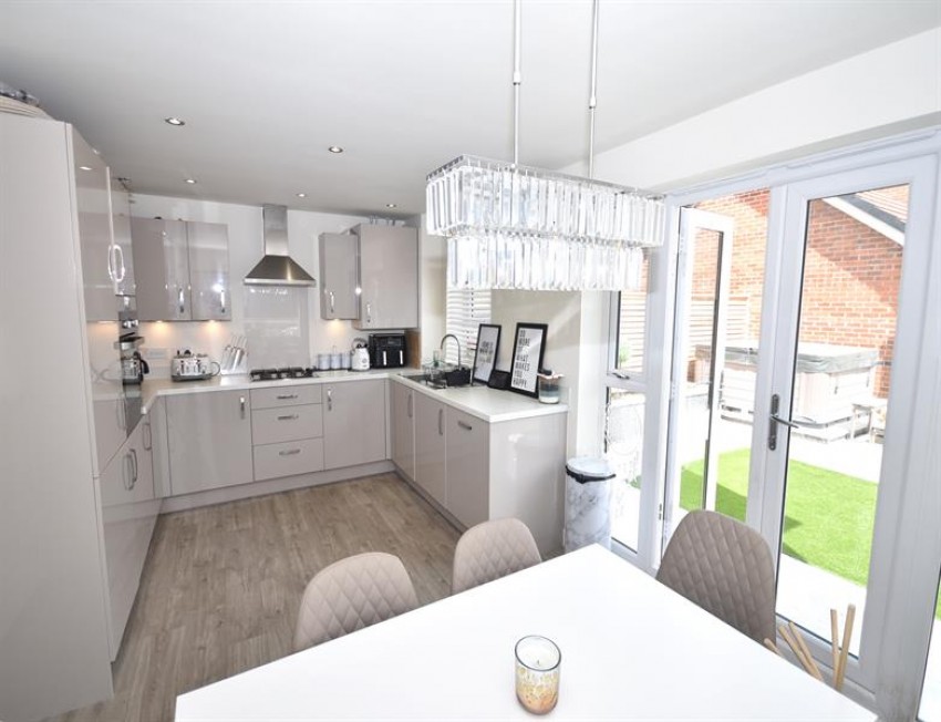 Images for Treacle Avenue, Macclesfield