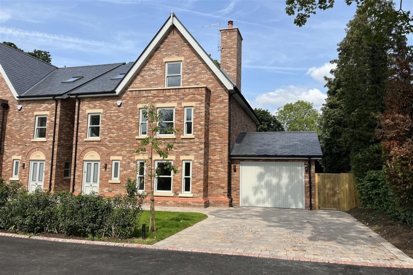Images for Albert Close, Cheadle Hulme, Cheadle