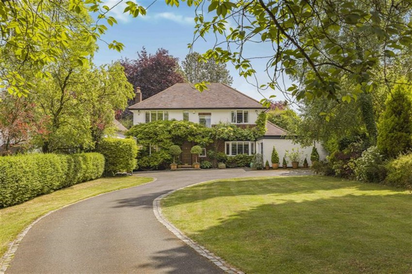Images for Meadow Drive, Prestbury, Macclesfield